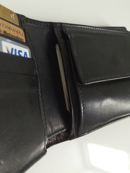 ６年使ったボッテガ・ヴェネタ二つ折り財布ってどうなの？ | かっこいいメンズ革財布の掲載数世界一！！を目指すサイト