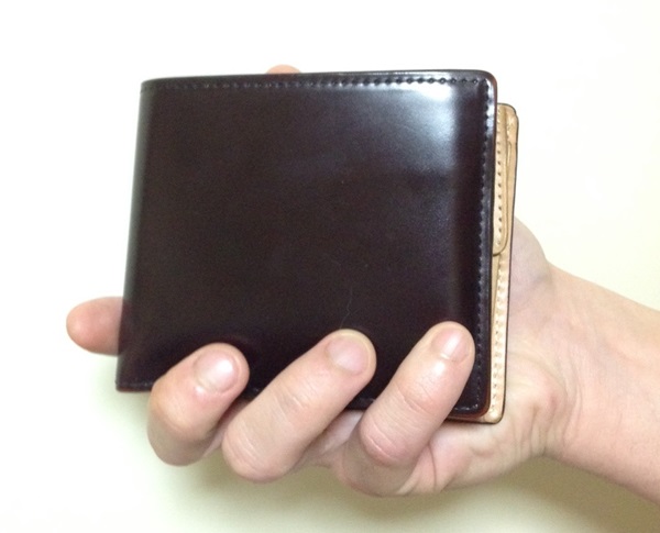 1年半使ったココマイスターコードバン二つ折り財布の評価は 
