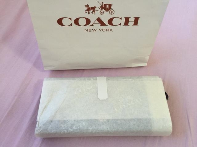 コーチの財布と袋