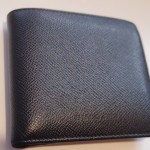 ブルガリの二つ折りメンズ財布